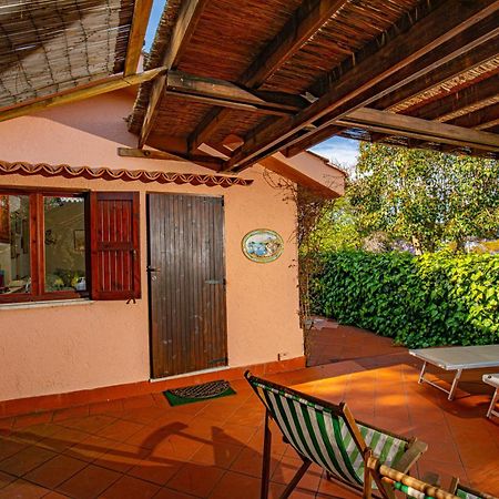 Il Cottage Di Villa Sveva, Splendida Vista Mare Порто-Санто-Стефано Екстер'єр фото